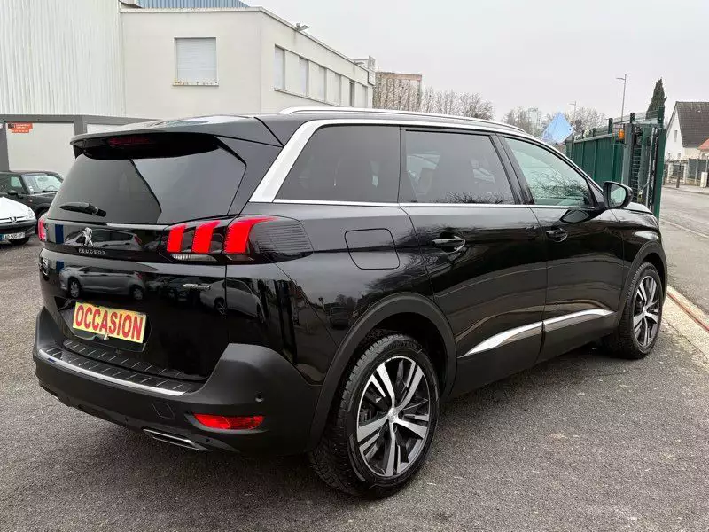 Peugeot 500